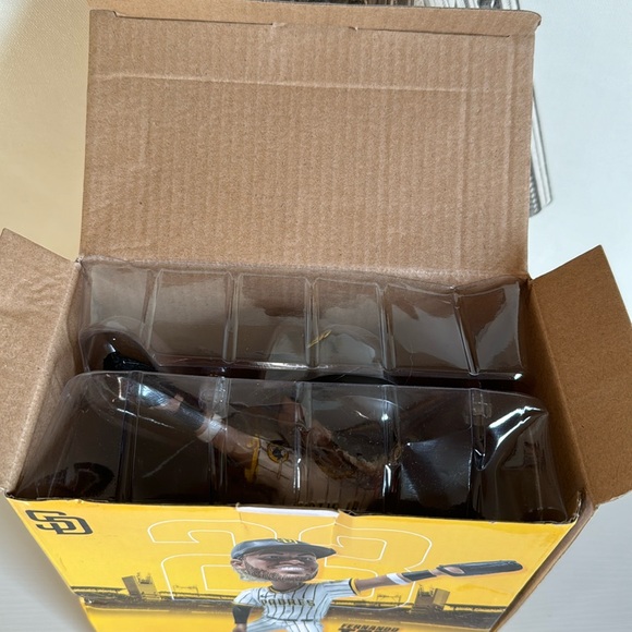 ❌SOLD❌NIB Fernando Tatis Jr Bobblehead Stadium Giveaway 7/31/2021 - Picture 4 of 9